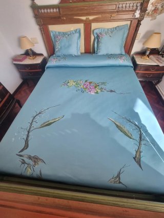 Colcha pintada a mano