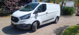 Ford Transit Custom con 1 año de garantia