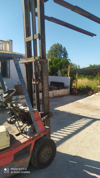 Carretilla elevadora Toyota de 1500 kilos