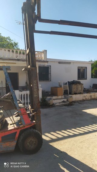 Carretilla elevadora Toyota de 1500 kilos