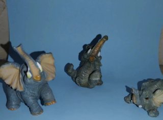3 Figure di Elefante in Ceramica Vintage