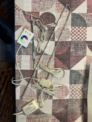 Luci LED IKEA per armadi