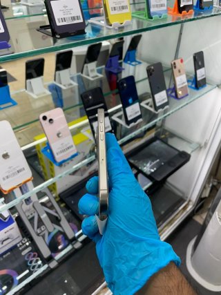 iPhone 16 Pro 128GB Natural Titanium