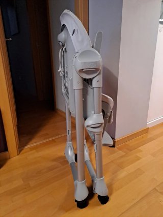Trona evolutiva reclinabile e convertibile per bambini Chicco