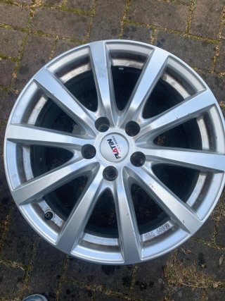 Llantas Goodyear Efficient Grip (4 unidades)