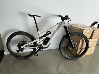 YT Decoy SN MX Core 2 - L - Bici eléctrica MTB
