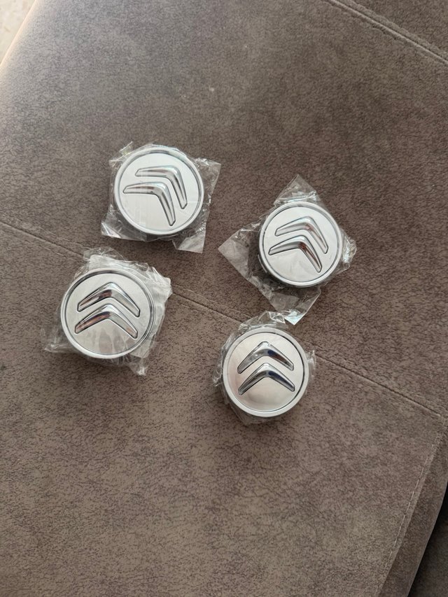Anagramas Citroën para tapacubos (4 unidades)