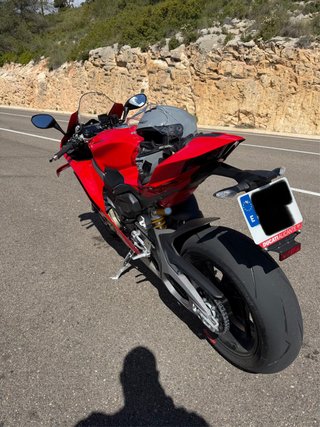 Ducati Panigale V4 2025 - 1700 km