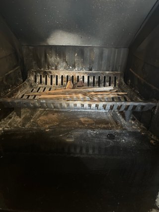 Hergom Chimenea Clásica Negra