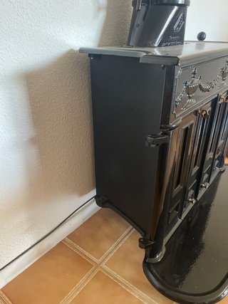 Hergom Chimenea Clásica Negra