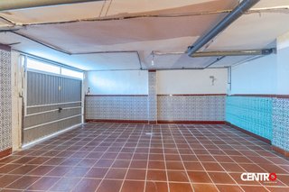 Chalet en el puntal, Padul