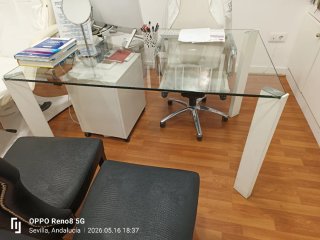 Mesa cristal  oficina/comedo r.
