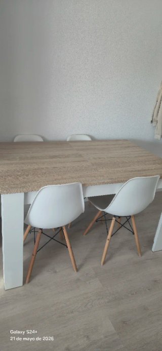 Mesa Comedor Extensible sin estrenar
