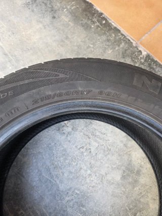 NEUMÁTICO