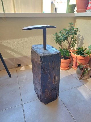 Yunque de zapatero antiguo