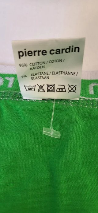 NUEVO Pierre Cardin