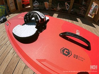 Tabla Kite Ozone Infinity V3 144cm SEMINUEVA