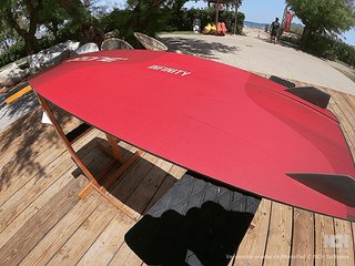 Tabla Kite Ozone Infinity V3 144cm SEMINUEVA