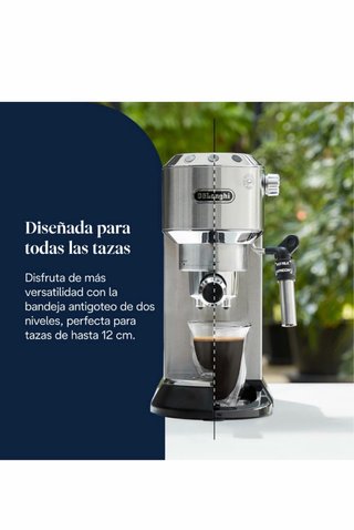 Macchina da caffè DeLonghi in acciaio inossidabile con pompa