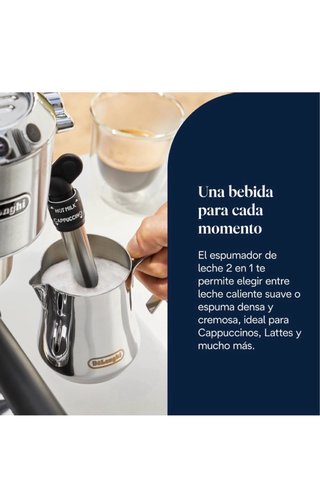 Macchina da caffè DeLonghi in acciaio inossidabile con pompa