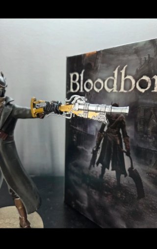 Figura Bloodborne