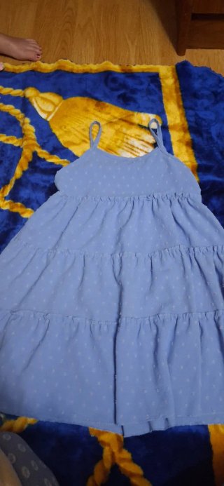 Vestido azul con volantes
