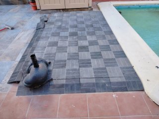 Baldosas PVC Gris Jardín Piscina
