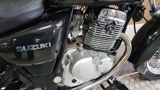 SUZUKI GZ 125 MARAUDER