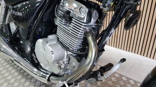SUZUKI GZ 125 MARAUDER