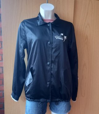 Cazadora Hollister Negra Talla L