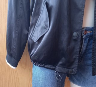 Cazadora Hollister Negra Talla L