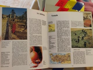 Enciclopedia Larousse juvenil: Abejas-bárbaros ...