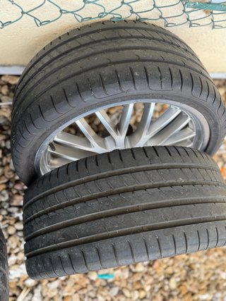 llantas 19 tsw 5x11,5 cm con neumáticos Goodyear