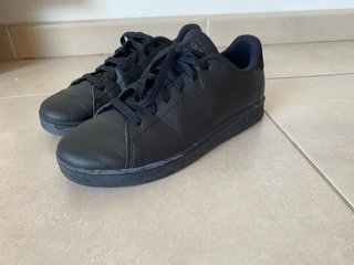 Bambas Adidas Negras talla 38 2/3