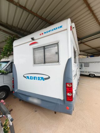 Autocaravana Adria Vision I 677 SP Integral