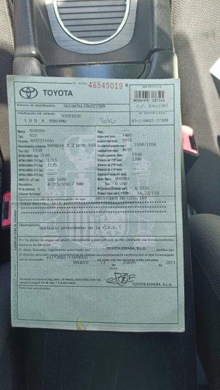 Toyota Avensis 2011