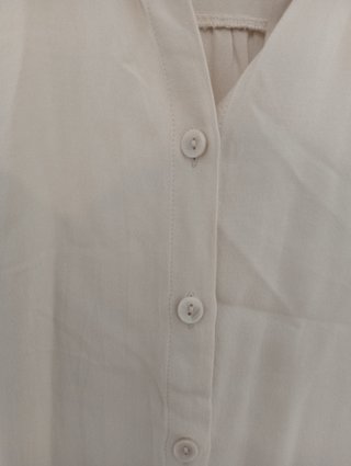 Camisa beige mujer manga corta