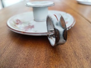 Palmatoria antigua porcelana esmaltada floral
