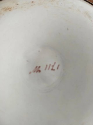 Palmatoria antigua porcelana esmaltada floral