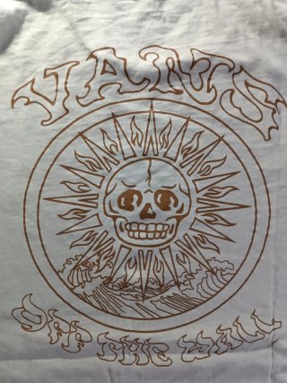 Camiseta vans de segunda mano