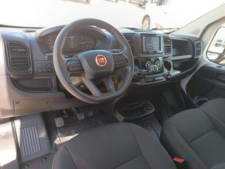 FIAT Ducato 2.2 CHASIS CAJA CERRRADA CON TRAMPILLA