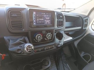 FIAT Ducato 2.2 CHASIS CAJA CERRRADA CON TRAMPILLA