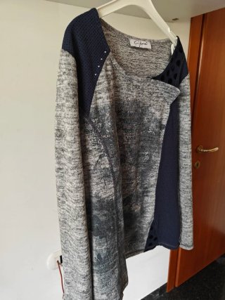 Maglia donna grigia e viola