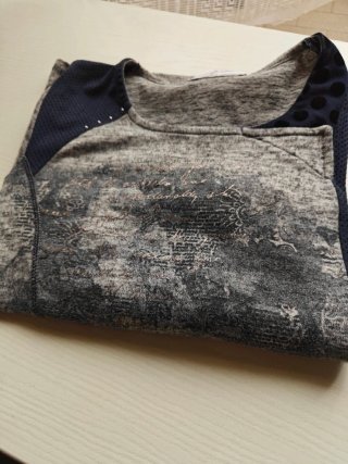 Maglia donna grigia e viola