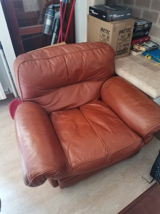 Divano 3 posti + 2 poltrone cognac