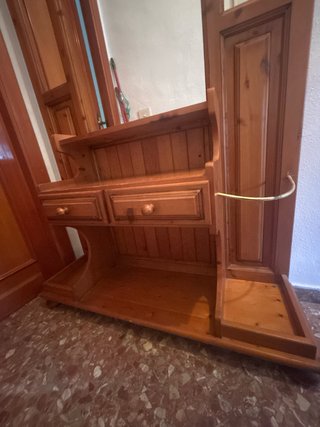 Mueble de entrada de madera maciza