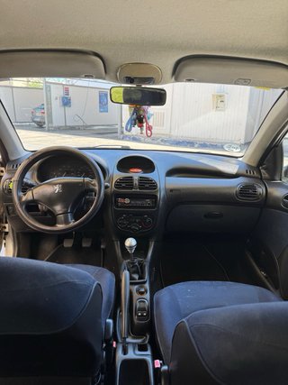 Peugeot 206 2002