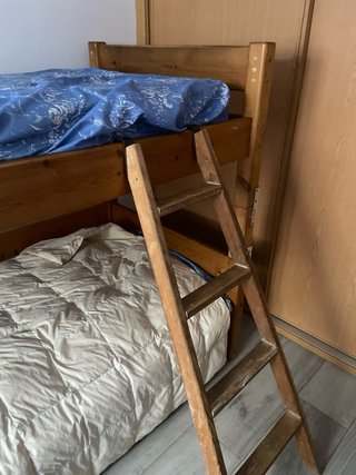 Literas de madera maciza