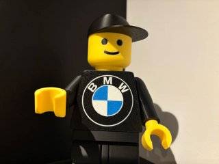 Hombre Lego BMW