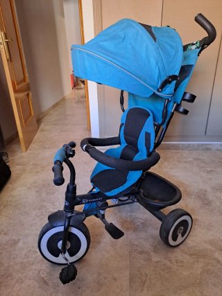 Triciclo de paseo para bebés y niños hasta 4 años